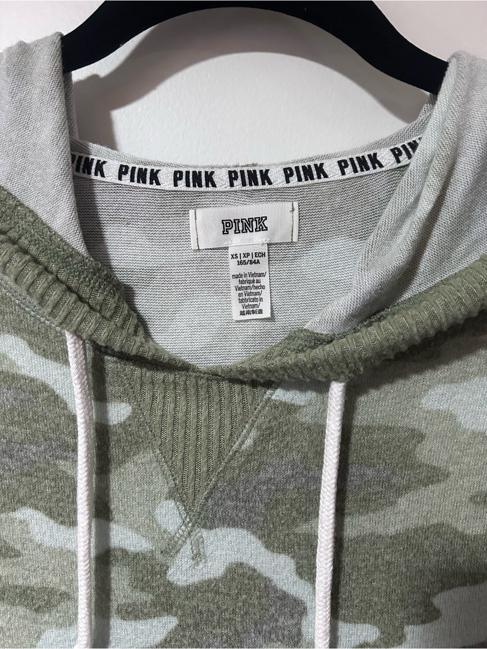 PINK camo Hoodie - Picture 6 of 9